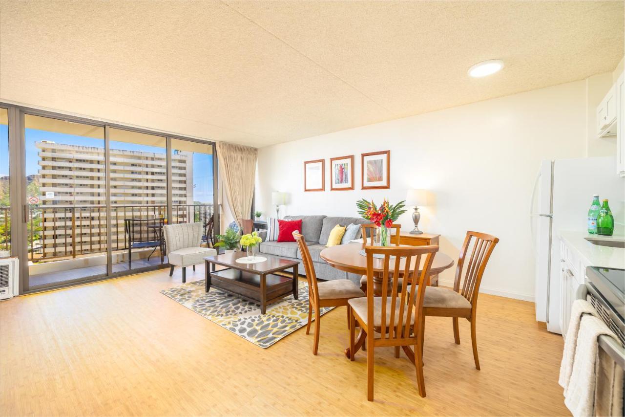 Waikiki Banyan Ocean View Oasis With Free Parking! Apartment Honolulu Luaran gambar