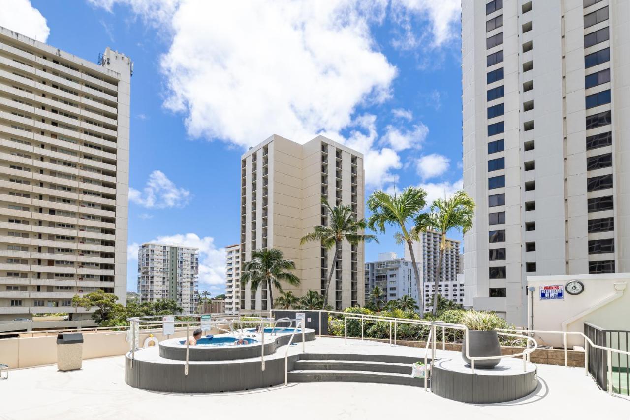 Waikiki Banyan Ocean View Oasis With Free Parking! Apartment Honolulu Luaran gambar